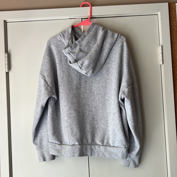 Fabletics Cordless Hoodie - Picture 2 of 4